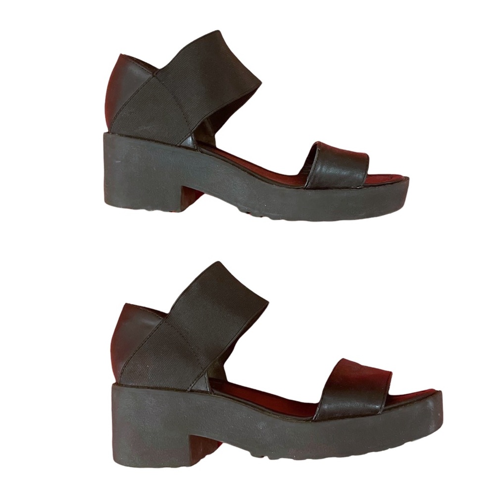 Chunky Black Platform Sandal